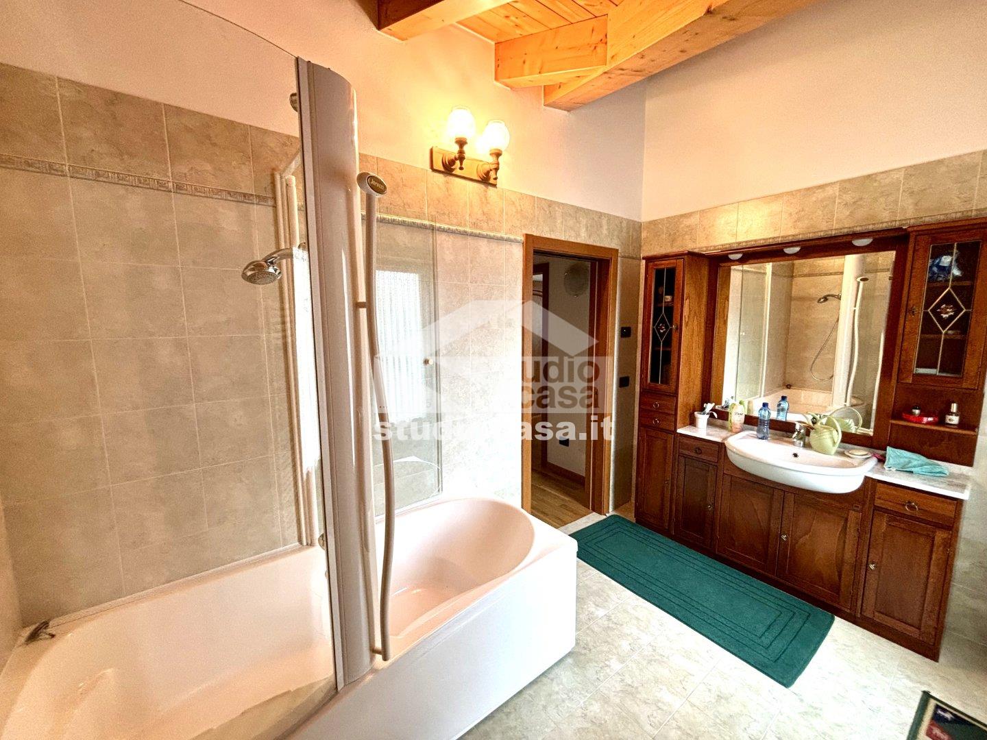 Villa Bifamiliare in vendita a Dro