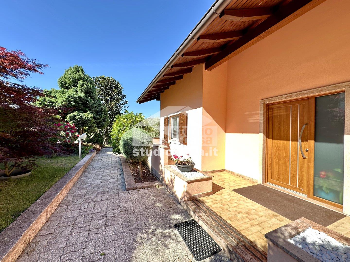 Casa Unifamiliare in vendita a Madruzzo