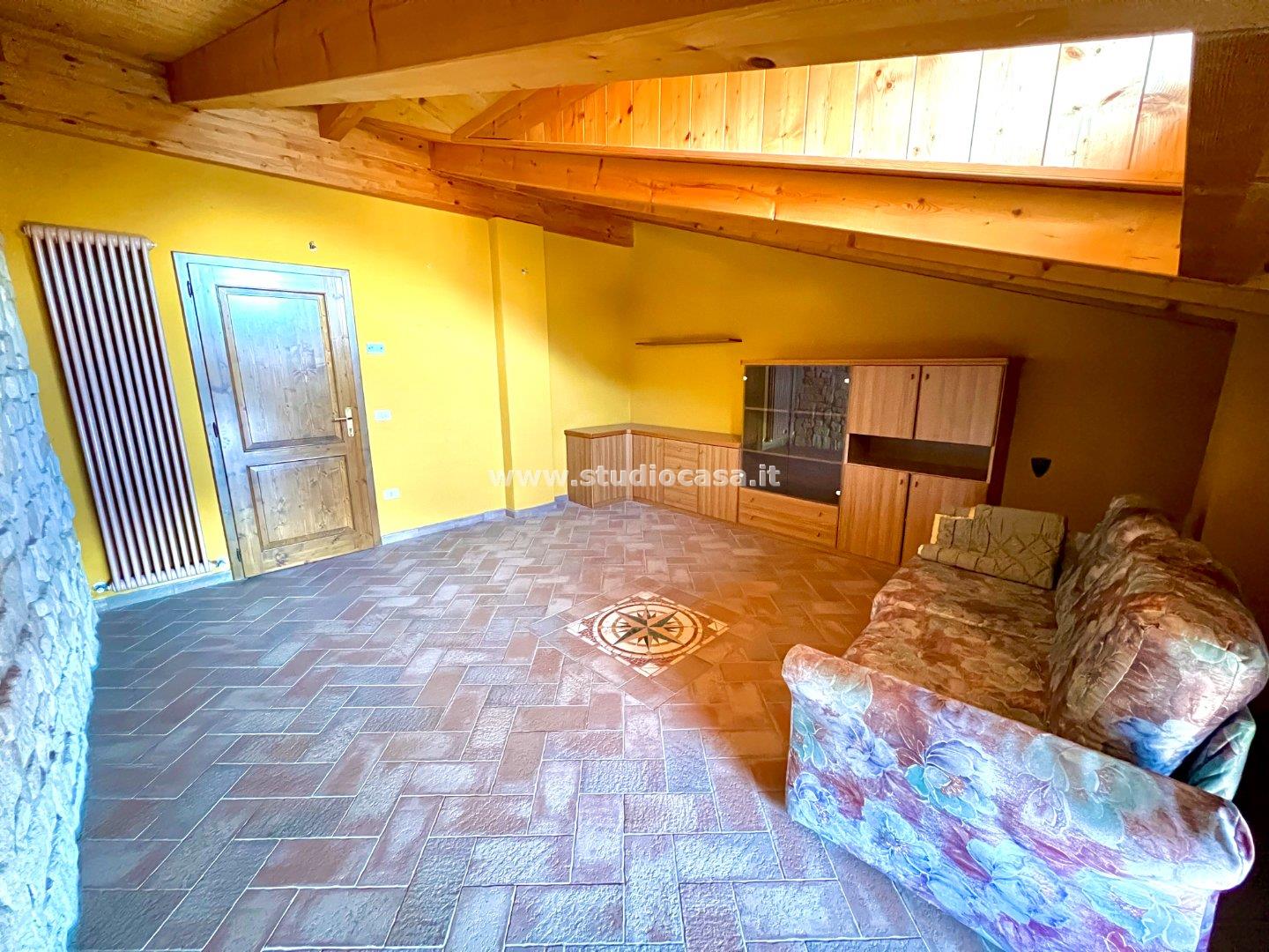 Casa Rustica in vendita a Riva del Garda