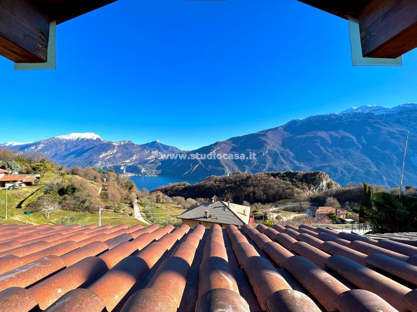 Casa Rustica in vendita a Riva del Garda