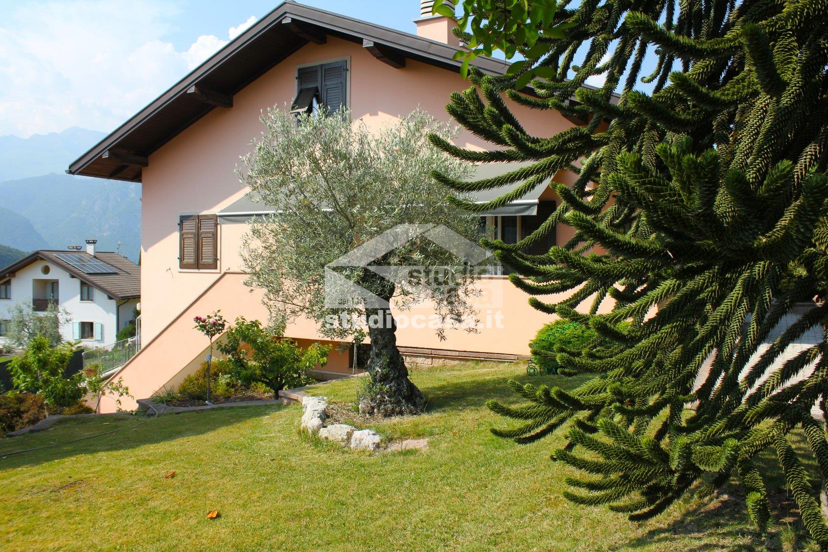 Villa Unifamiliare in vendita a Madruzzo