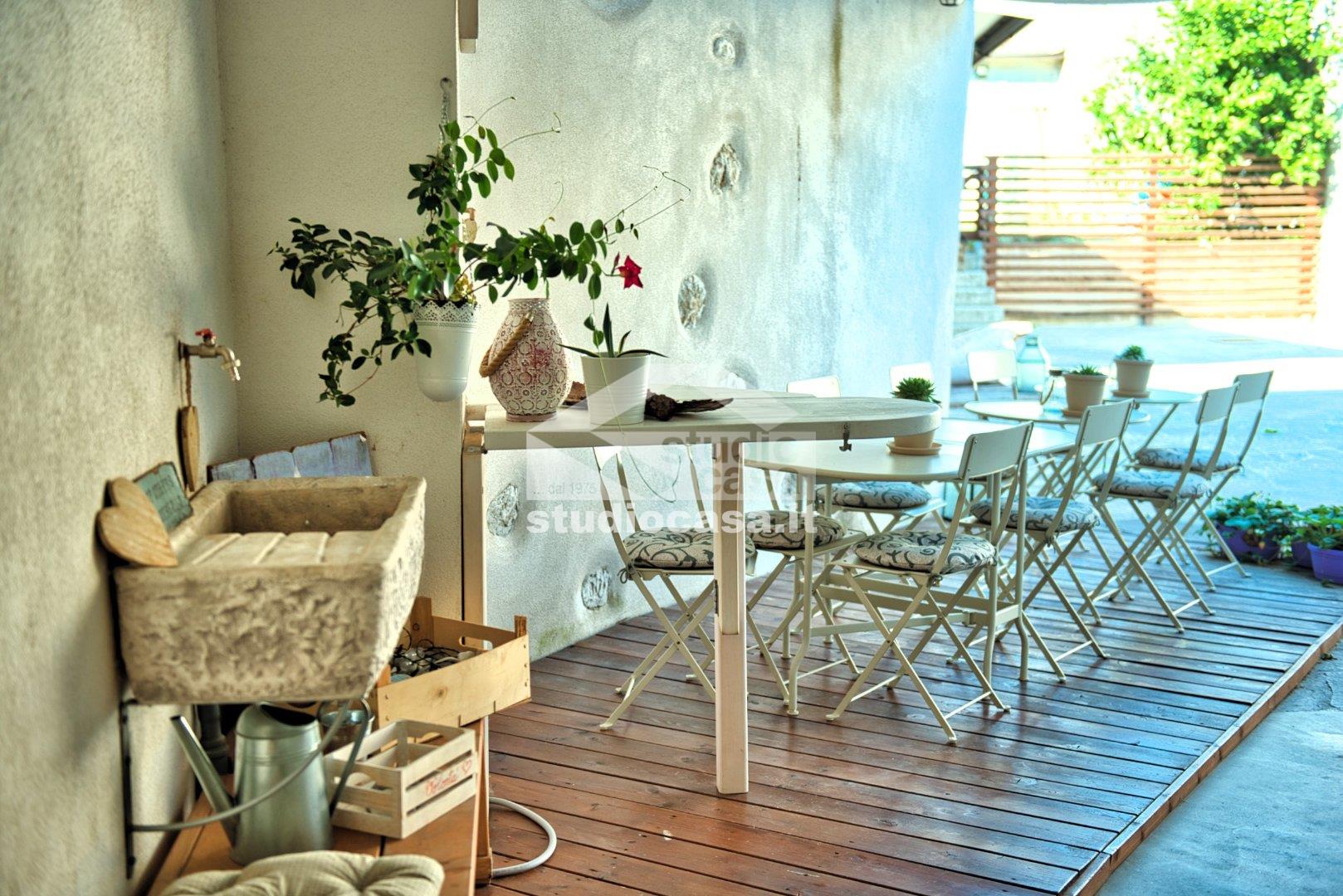 B&B/Motel in vendita a Dro