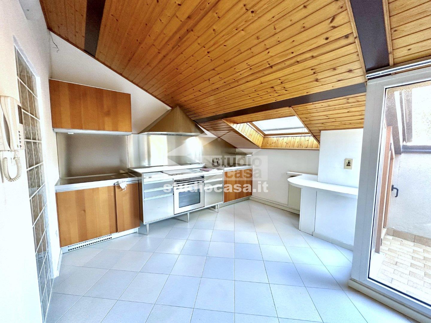 Mansarda in vendita a Riva del Garda