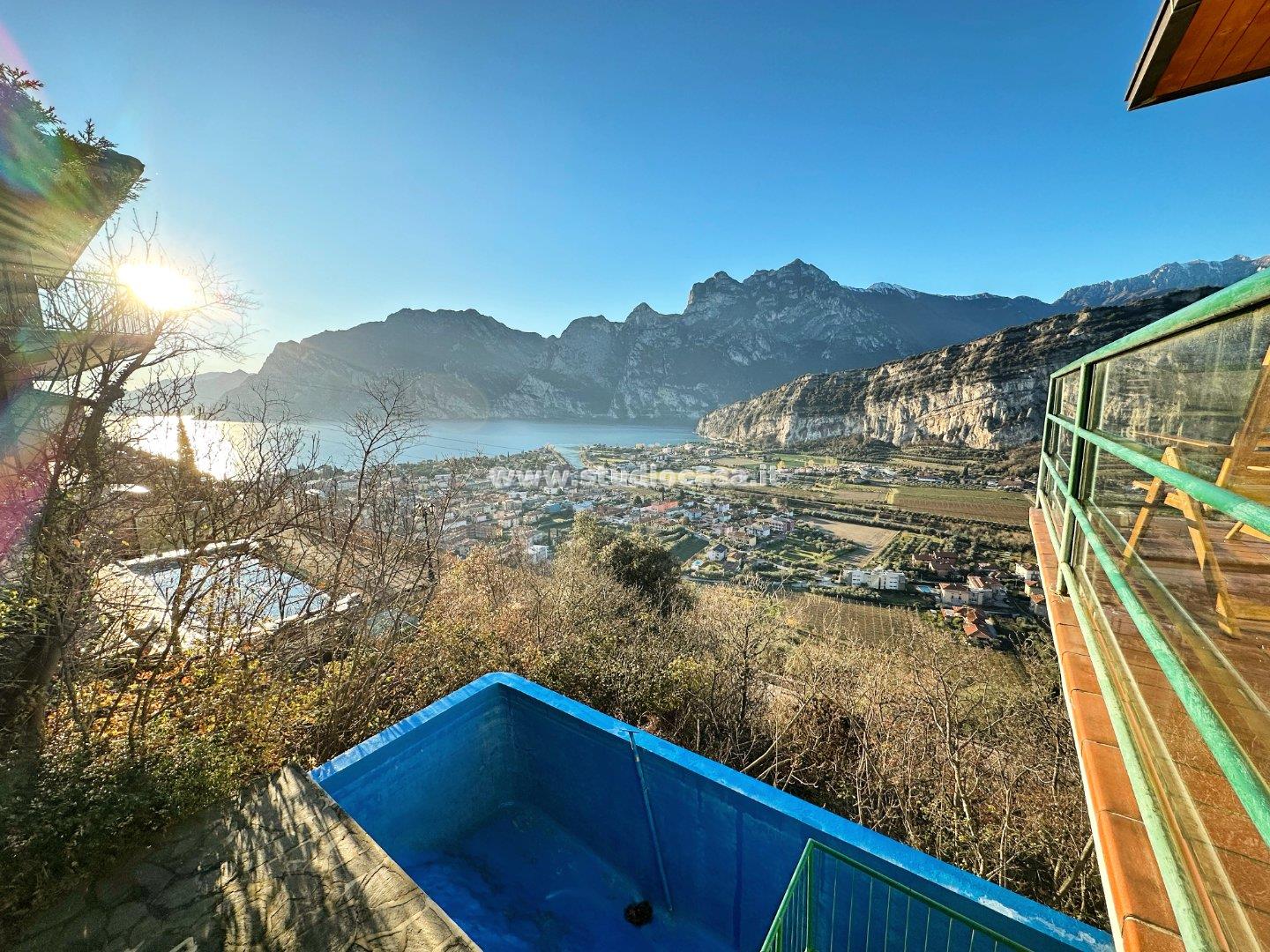 Casa Unifamiliare in vendita a Nago-Torbole