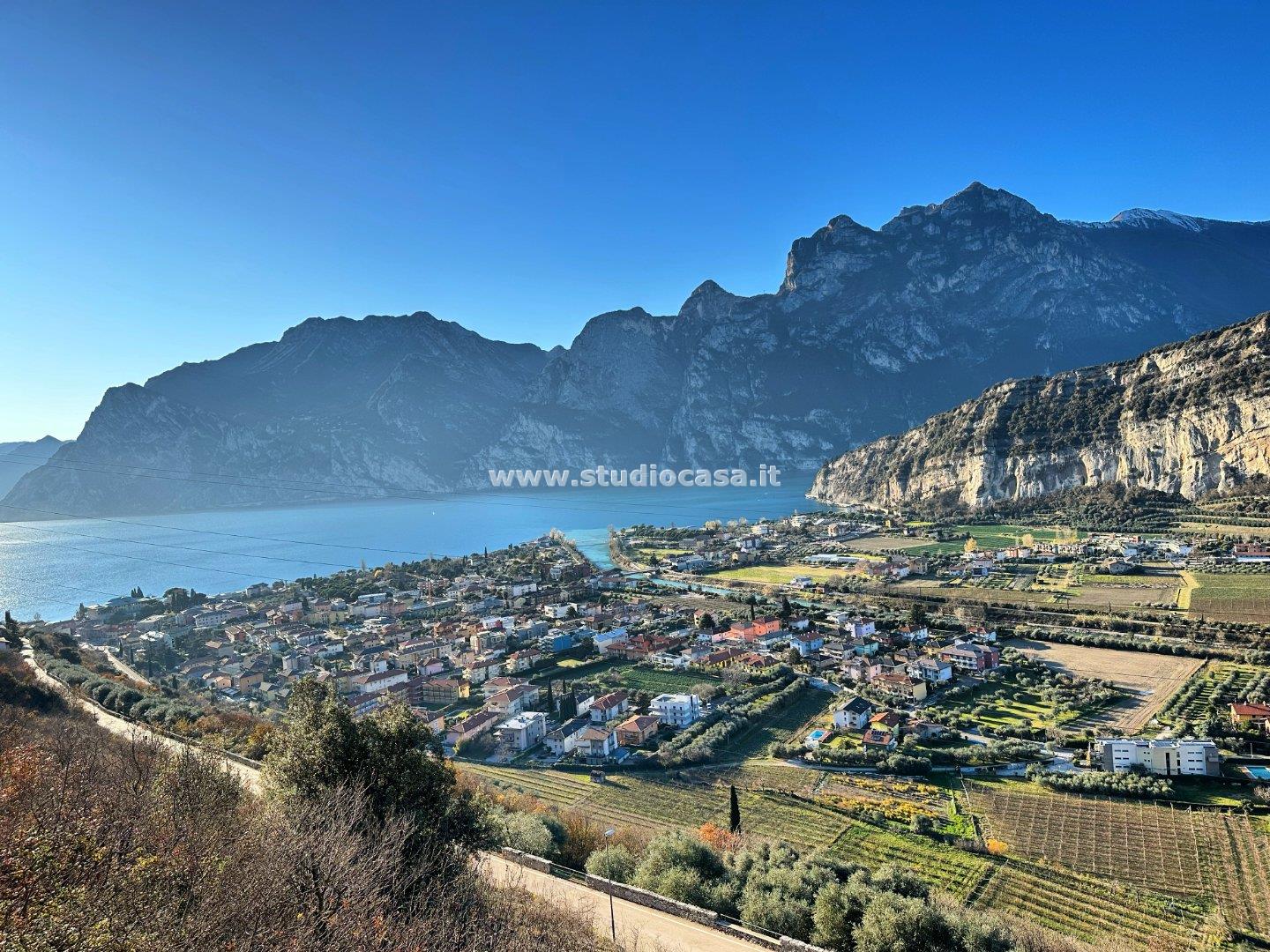 Casa Unifamiliare in vendita a Nago-Torbole