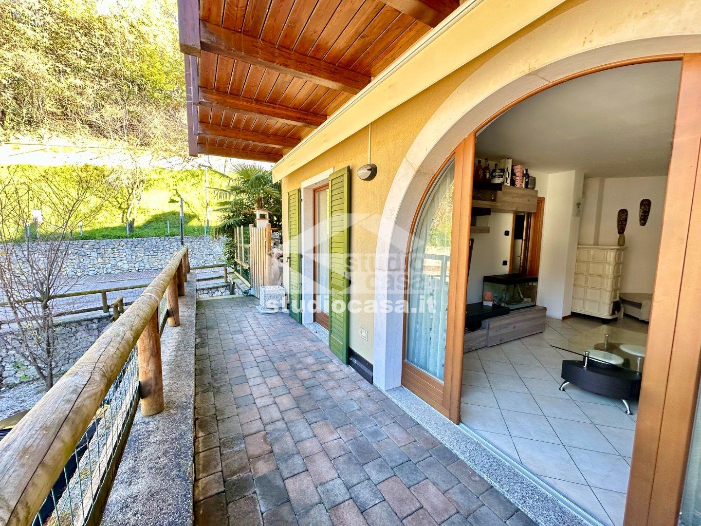 Appartamento in vendita a Tenno