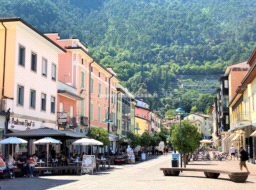 Abbigliamento in vendita a Riva del Garda
