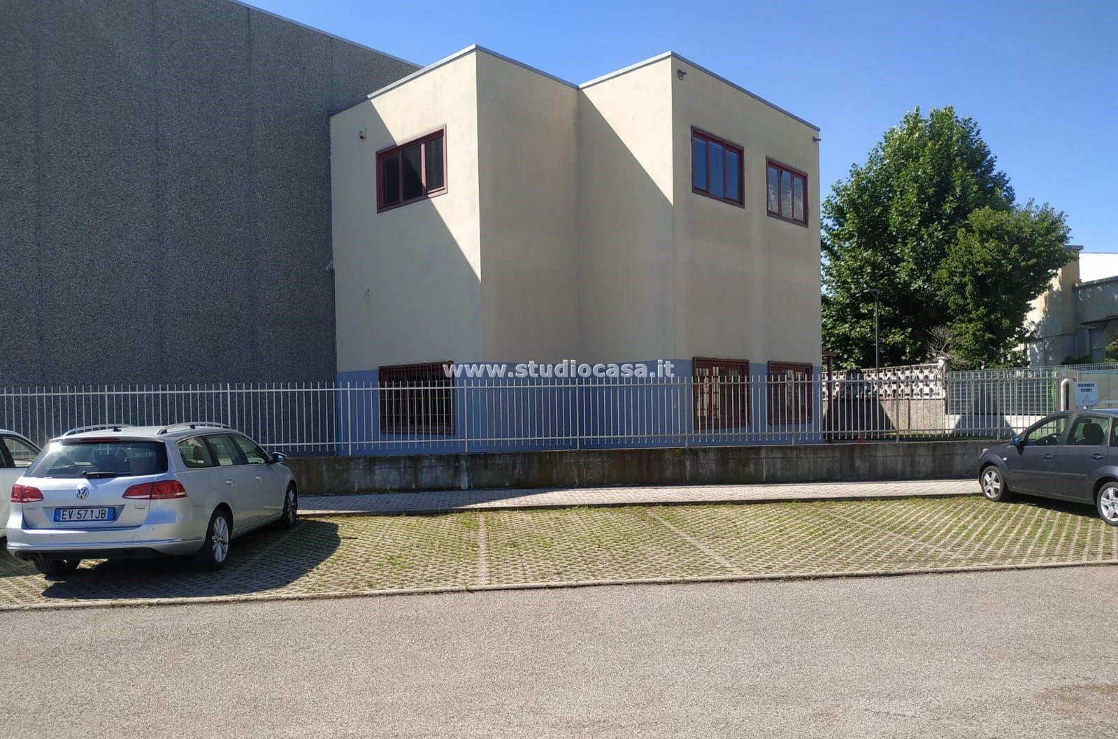 Ufficio in affitto a San Vittore Olona