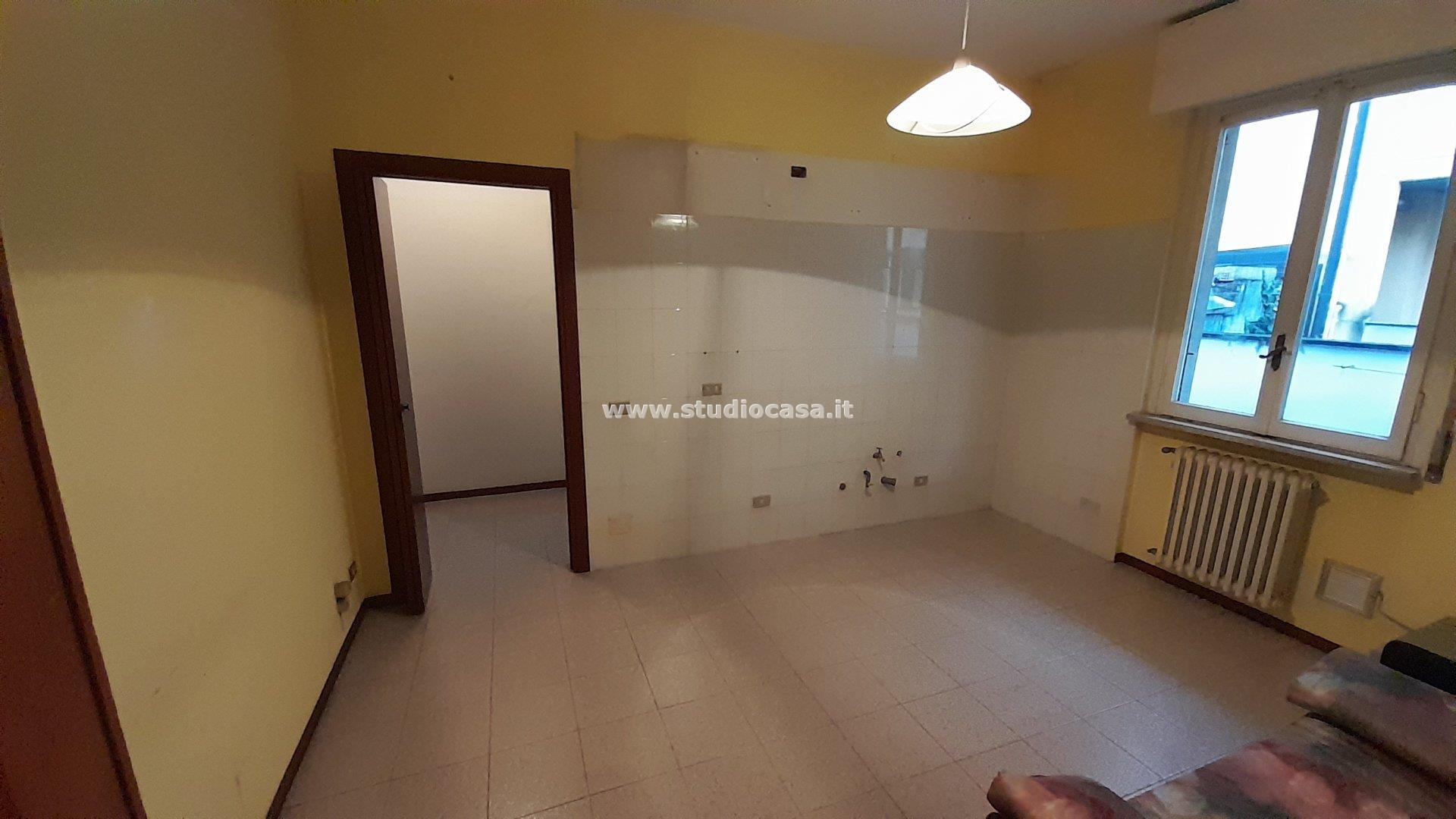 Appartamento in vendita a Rho