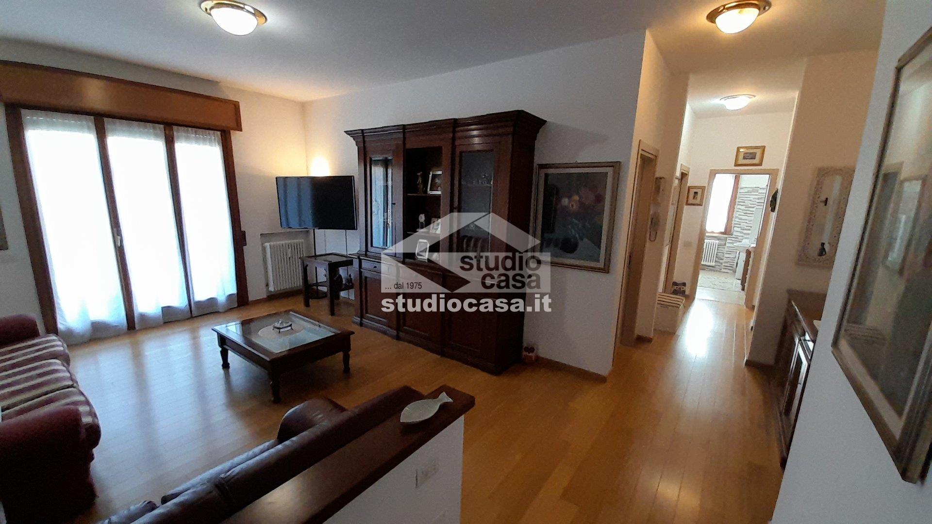 Appartamento in vendita a Rho