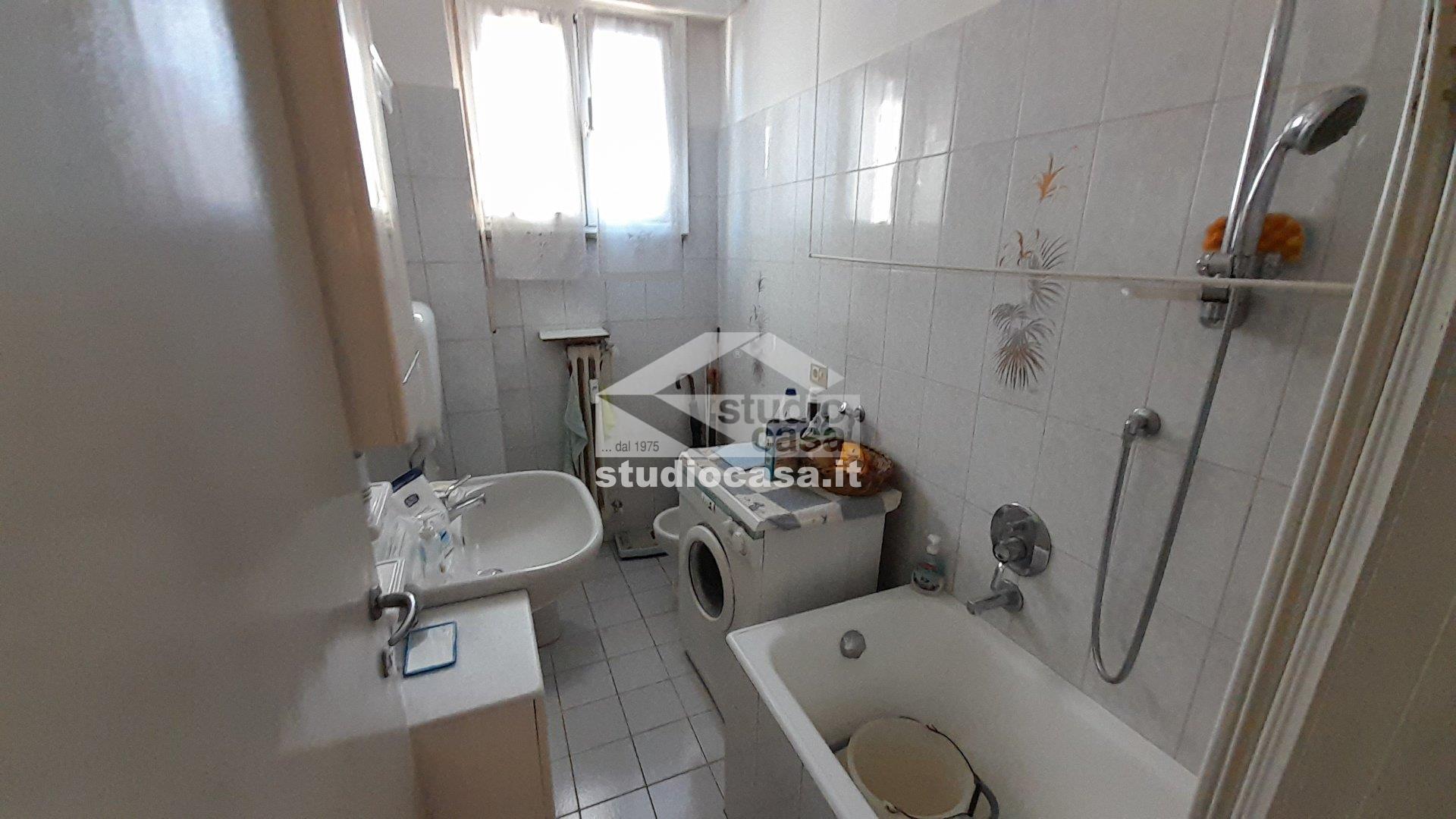 Appartamento in vendita a Rho