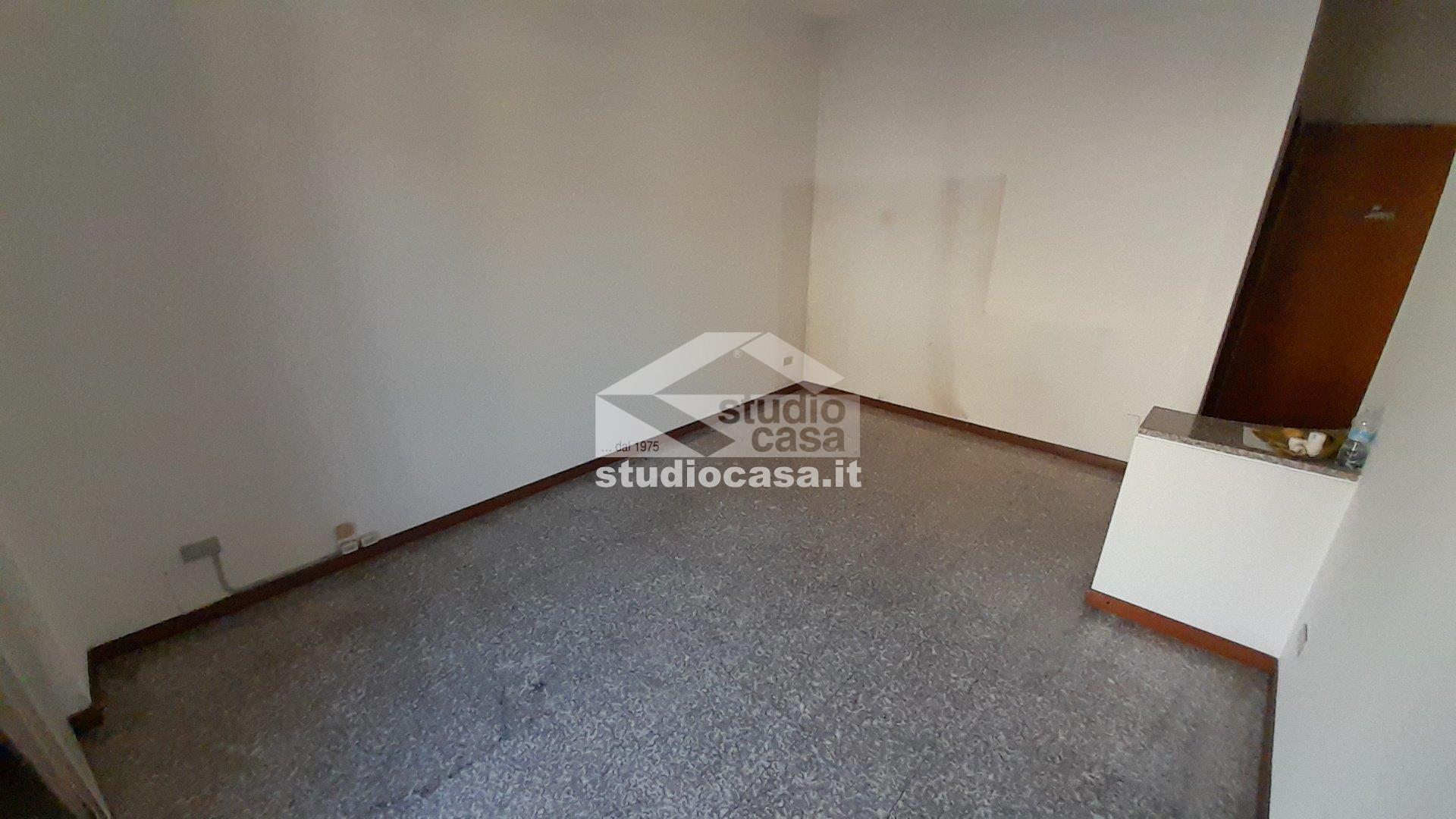 Appartamento in vendita a Rho