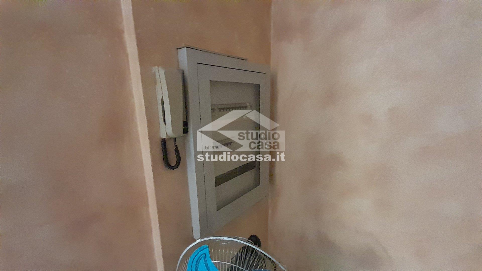 Appartamento in affitto a Rho