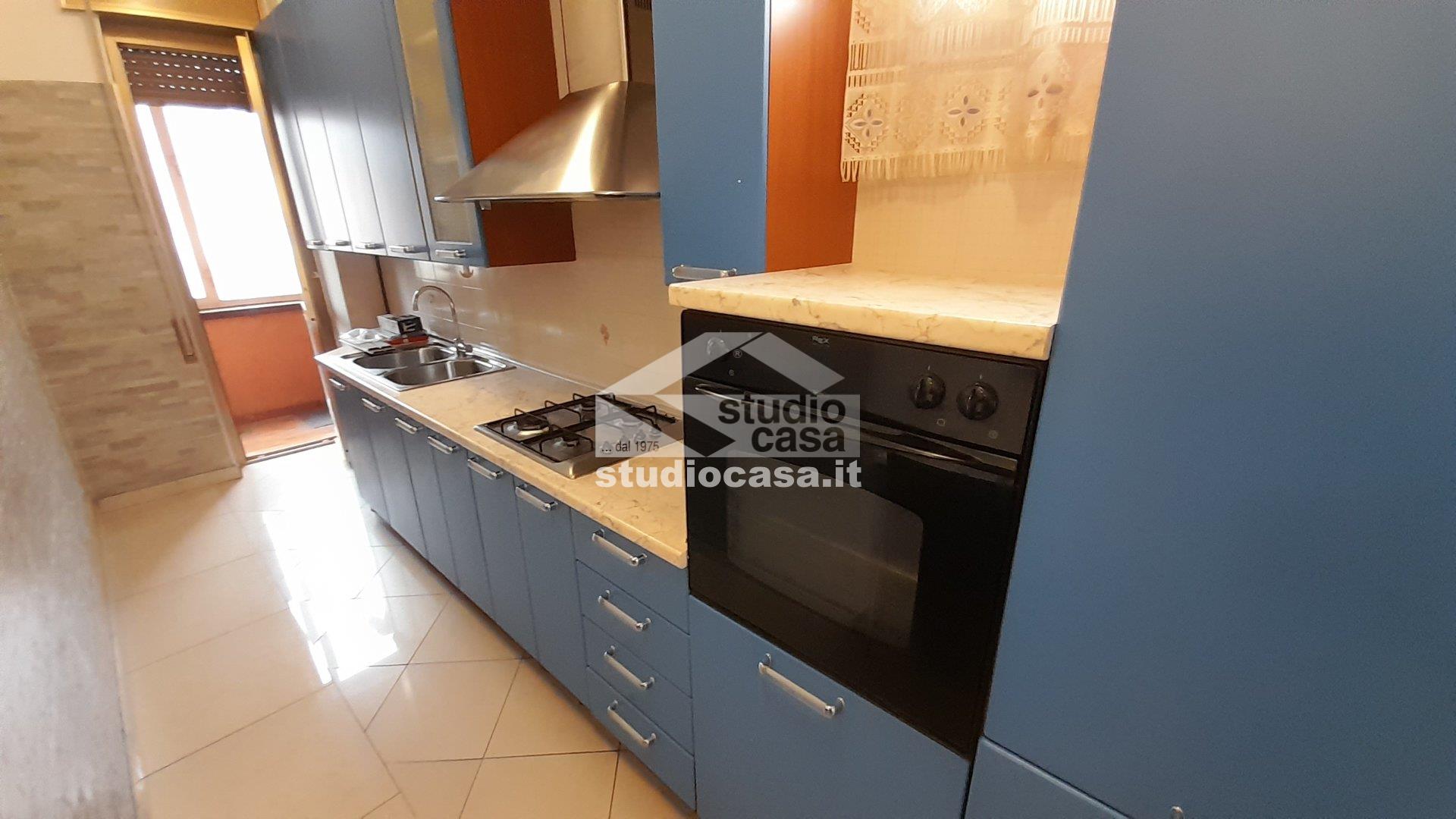 Appartamento in vendita a Baranzate