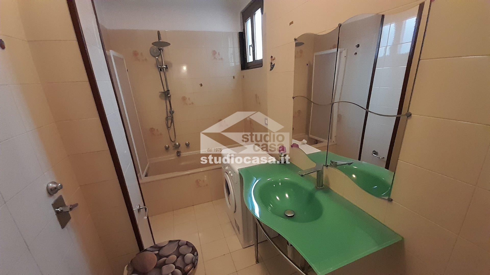 Appartamento in vendita a Baranzate