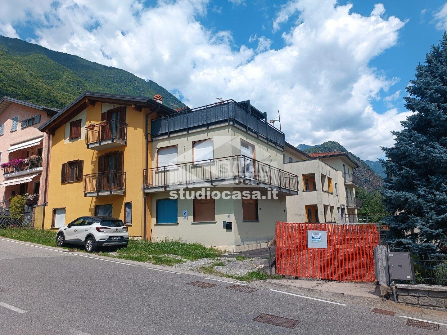 Stabile in vendita a Samolaco