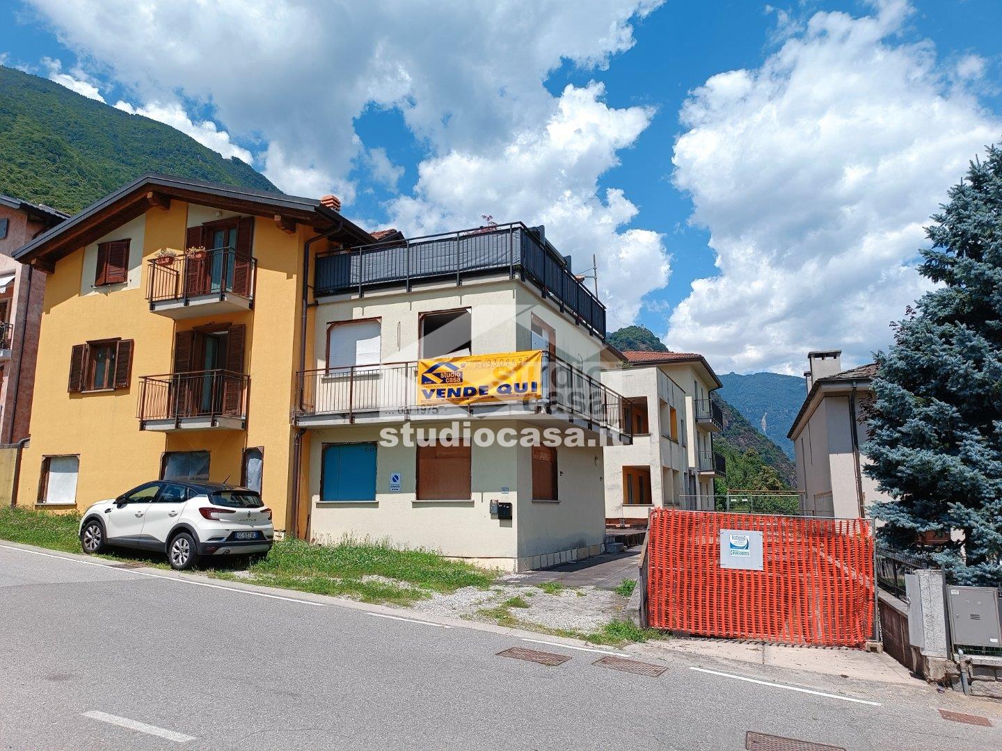 Stabile in vendita a Samolaco