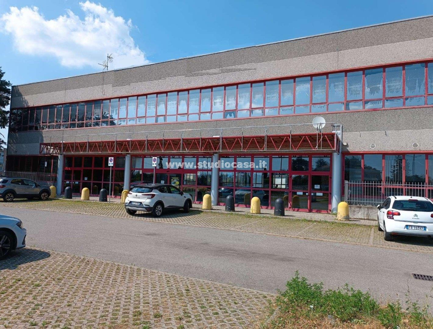 Negozio in affitto a San Vittore Olona