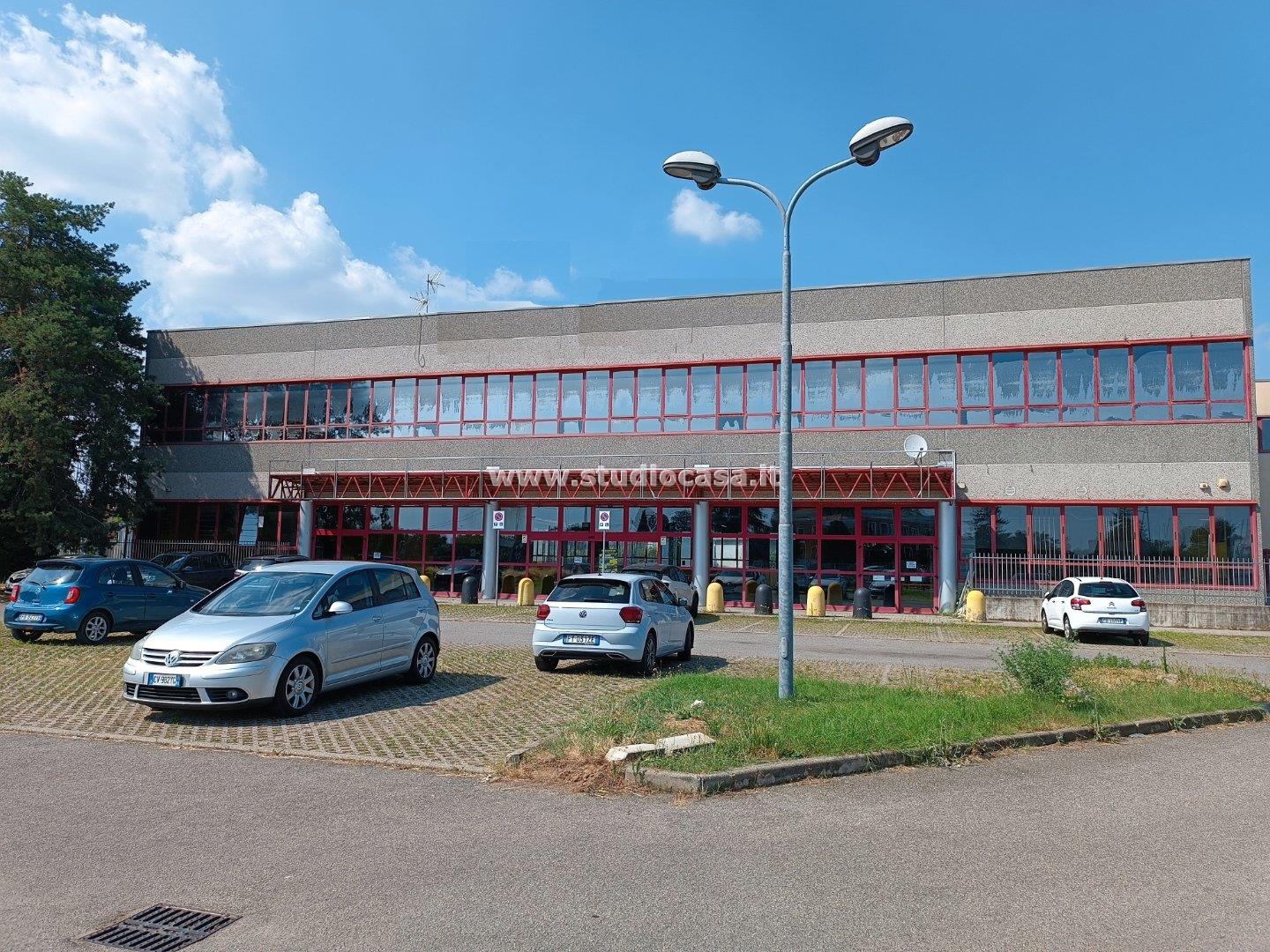 Negozio in affitto a San Vittore Olona