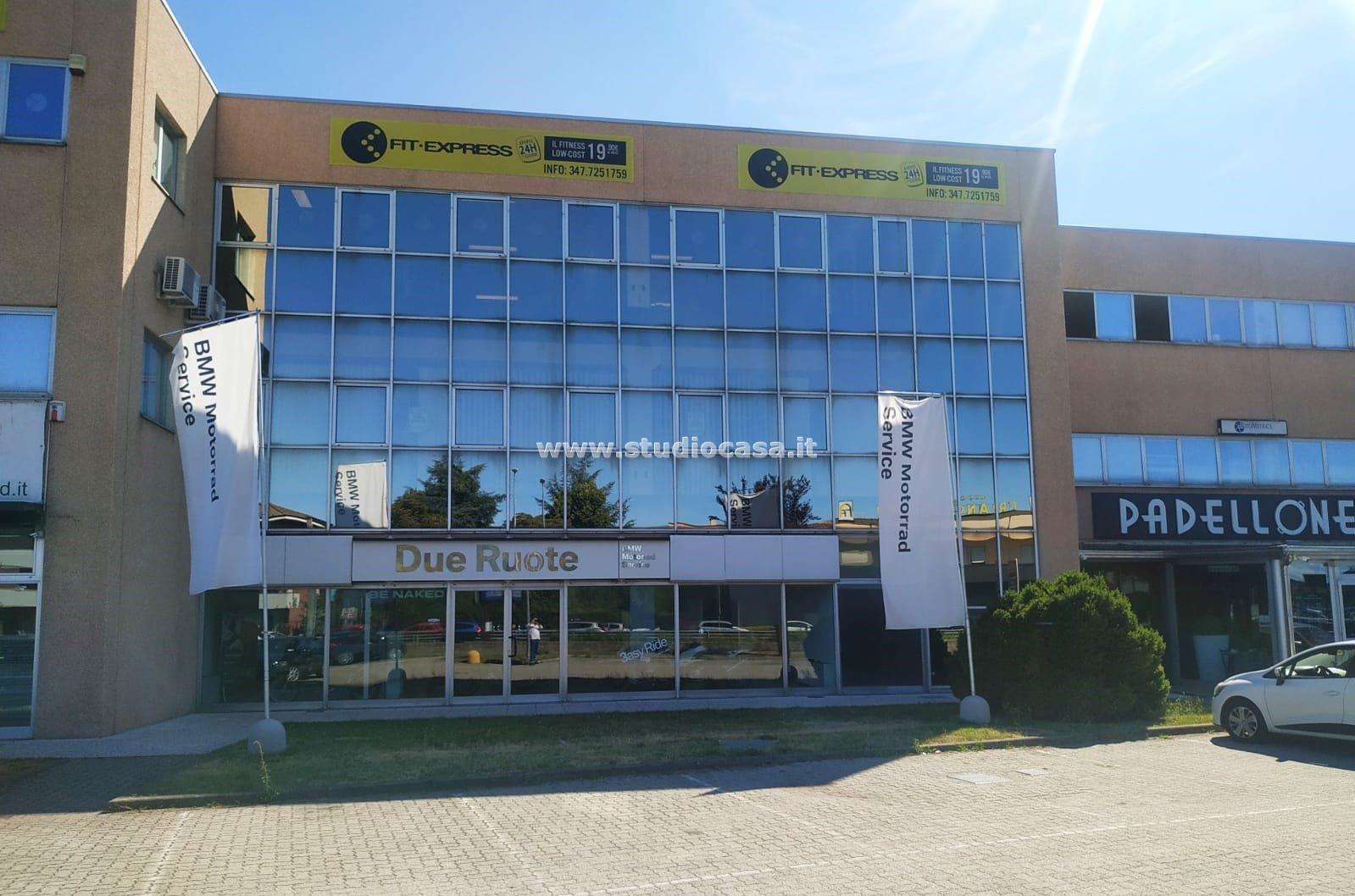 Ufficio in affitto a Pogliano Milanese