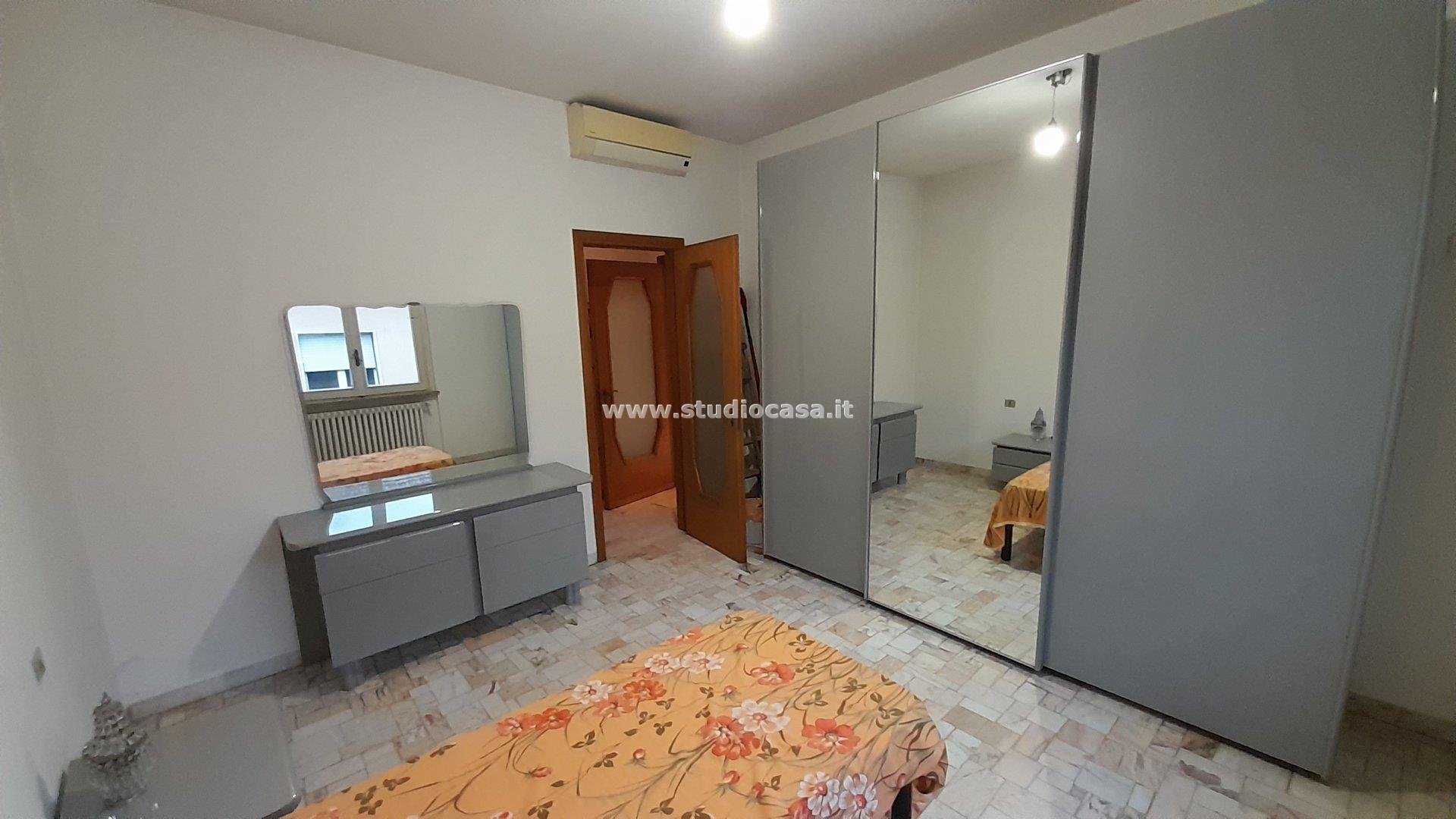 Casa Bifamiliare in vendita a Rho