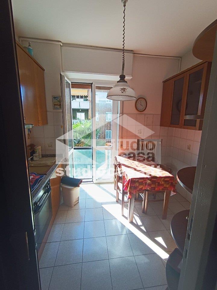 Appartamento in vendita a Rho