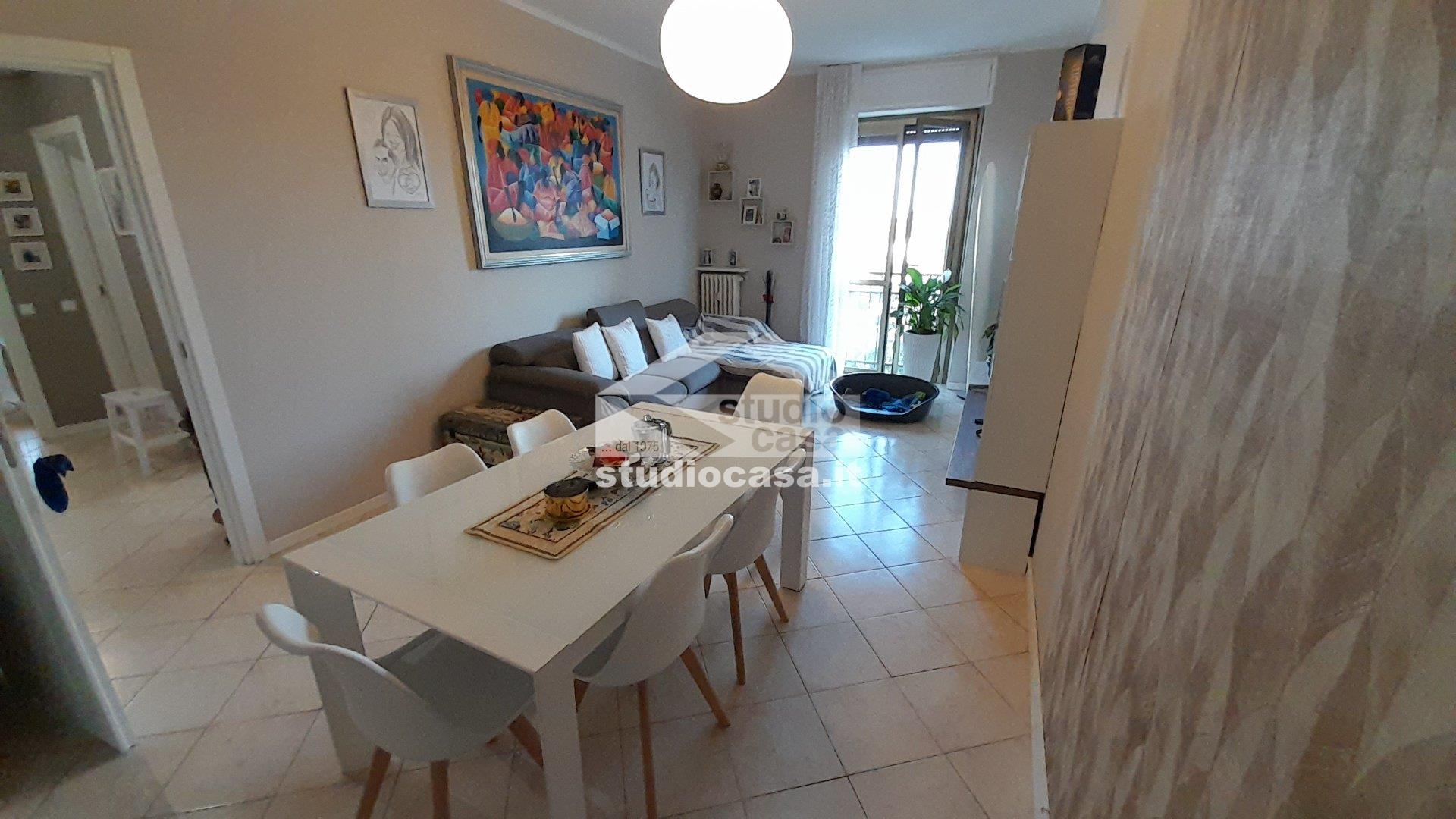 Appartamento in vendita a Rho