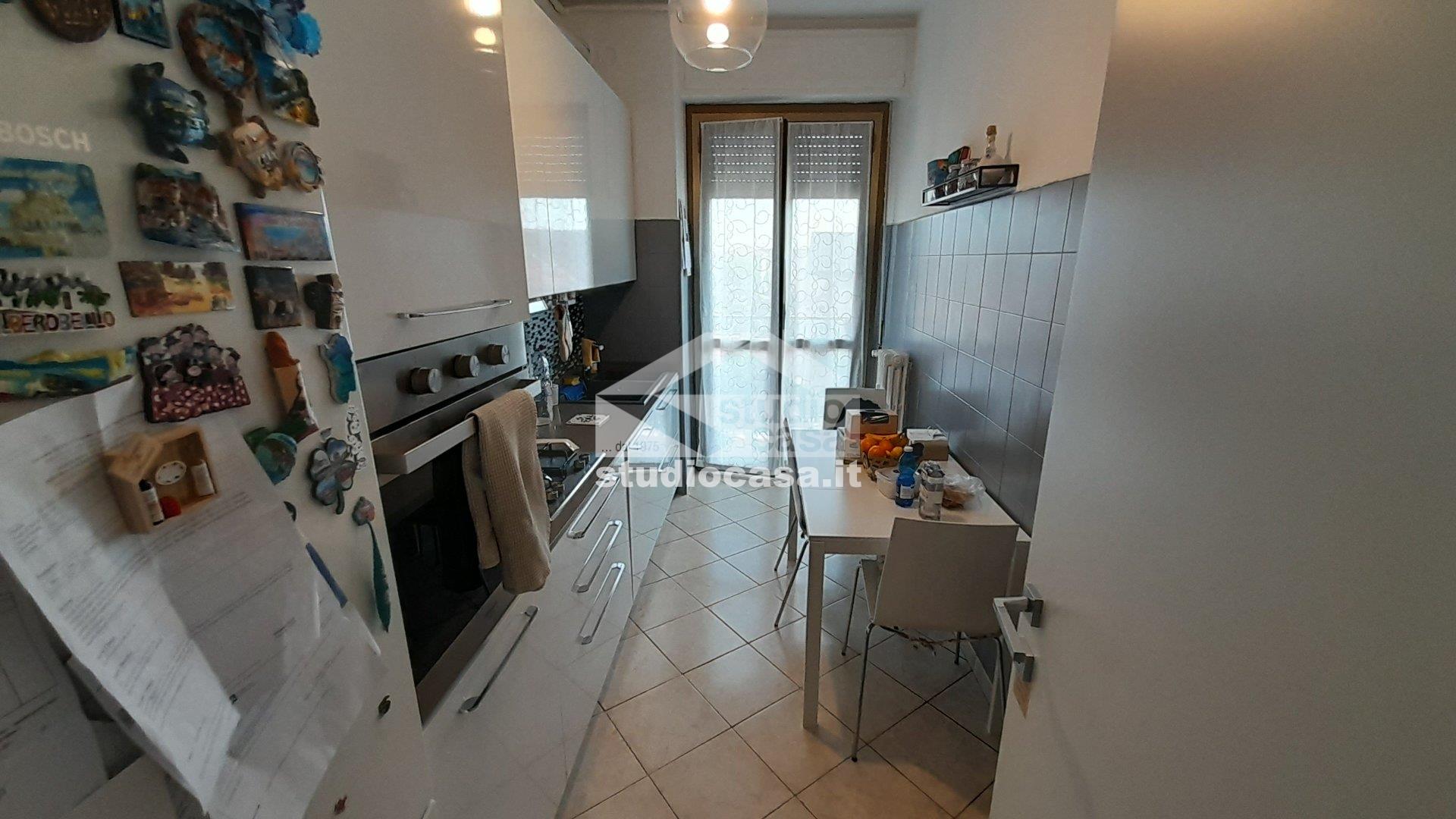 Appartamento in vendita a Rho