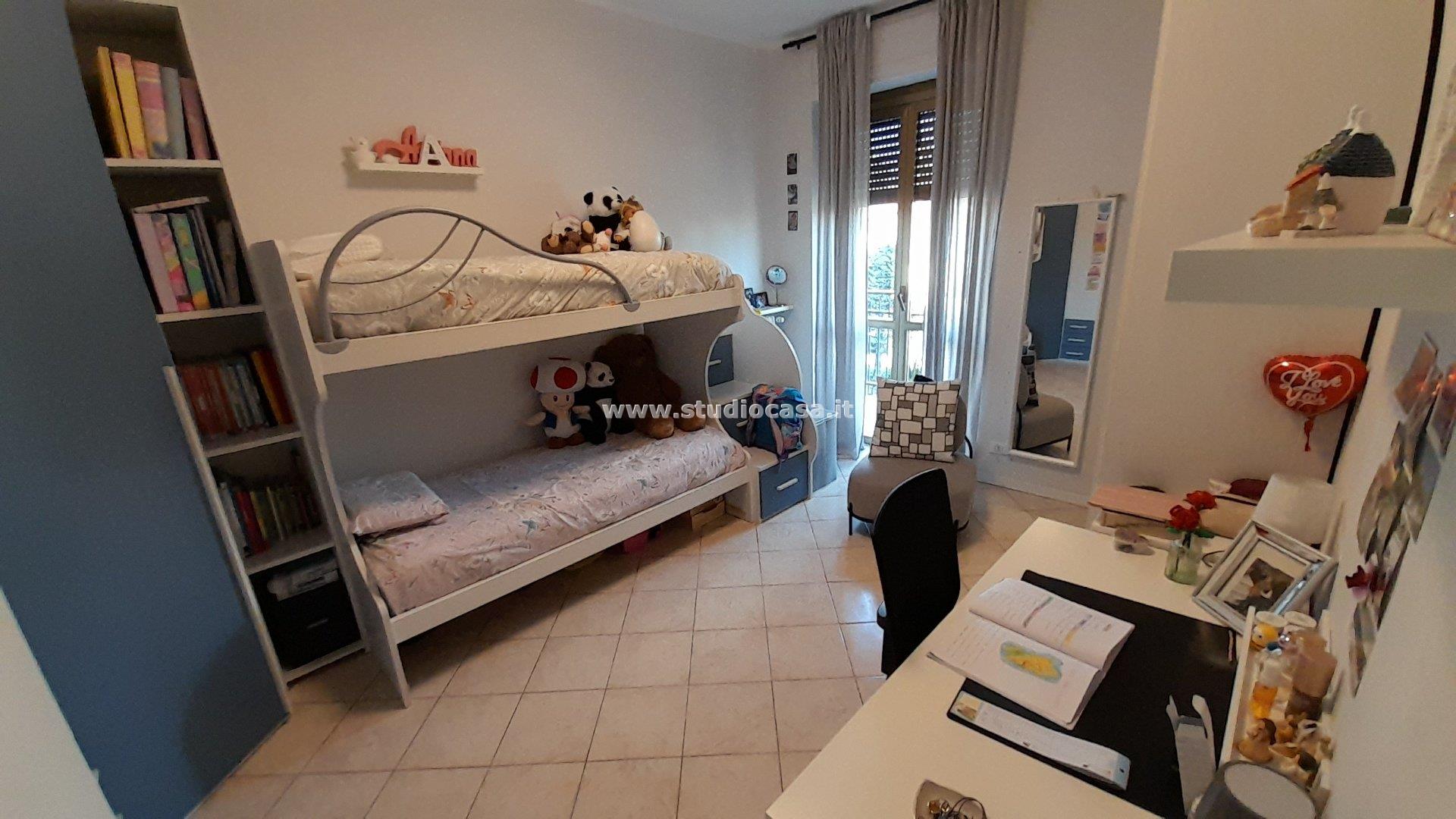 Appartamento in vendita a Rho