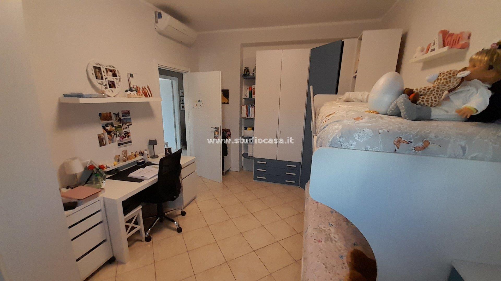 Appartamento in vendita a Rho