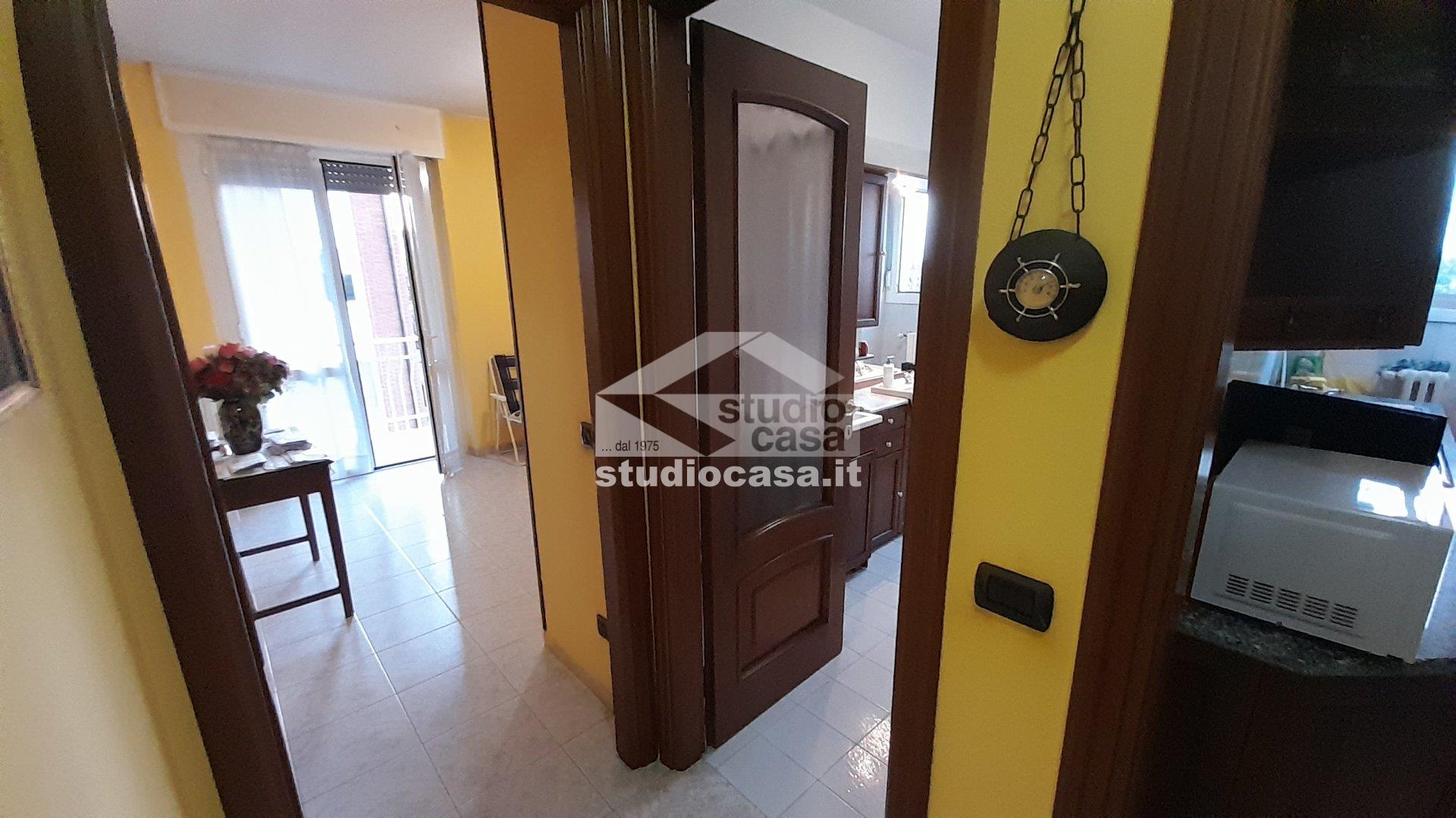 Appartamento in vendita a Baranzate
