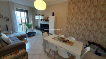 Appartamento in vendita a Rho