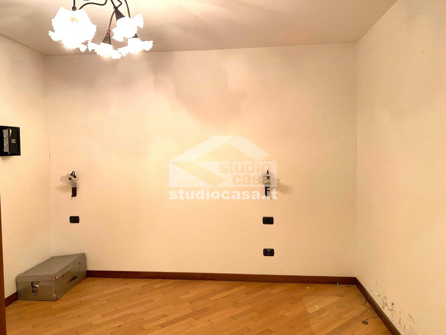 Villa a schiera di testa in vendita a San Pellegrino Terme