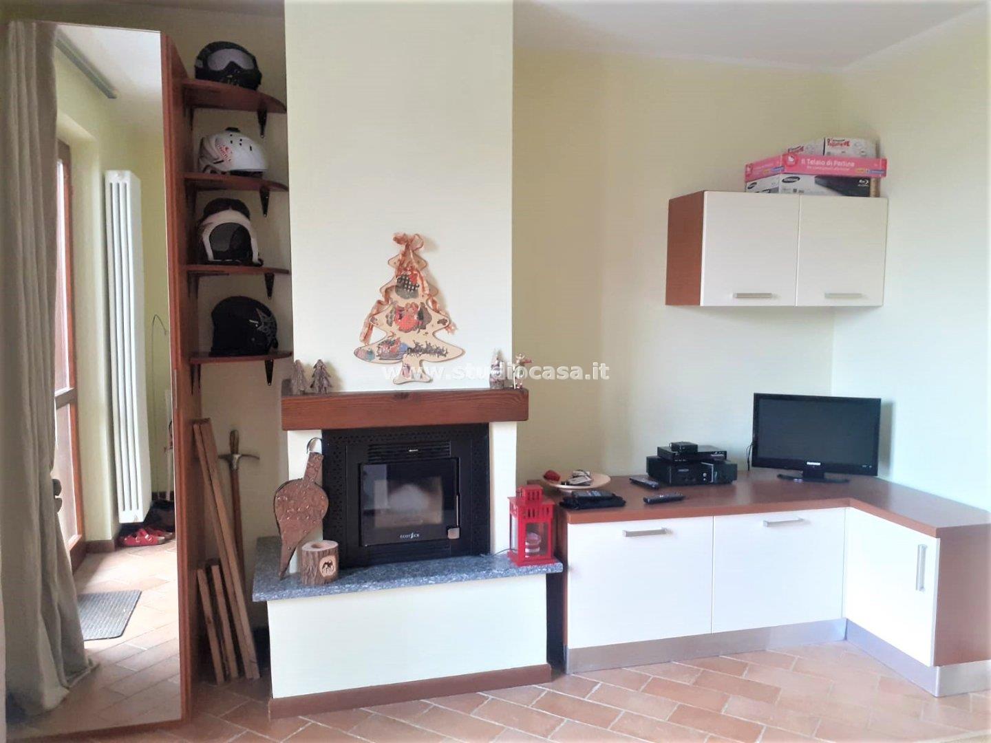 Appartamento in vendita a Valleve