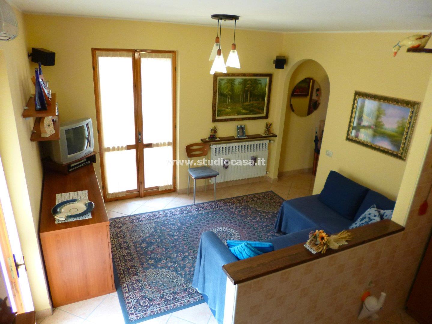 Appartamento in vendita a Cornalba