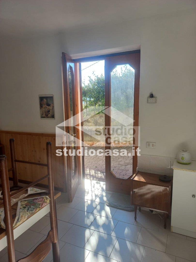 Appartamento in vendita a Algua