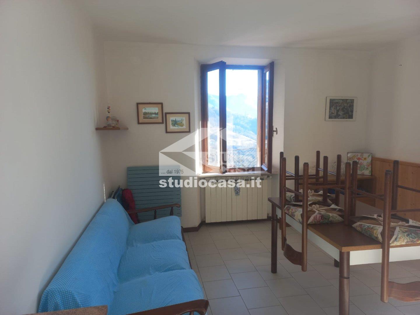 Appartamento in vendita a Algua