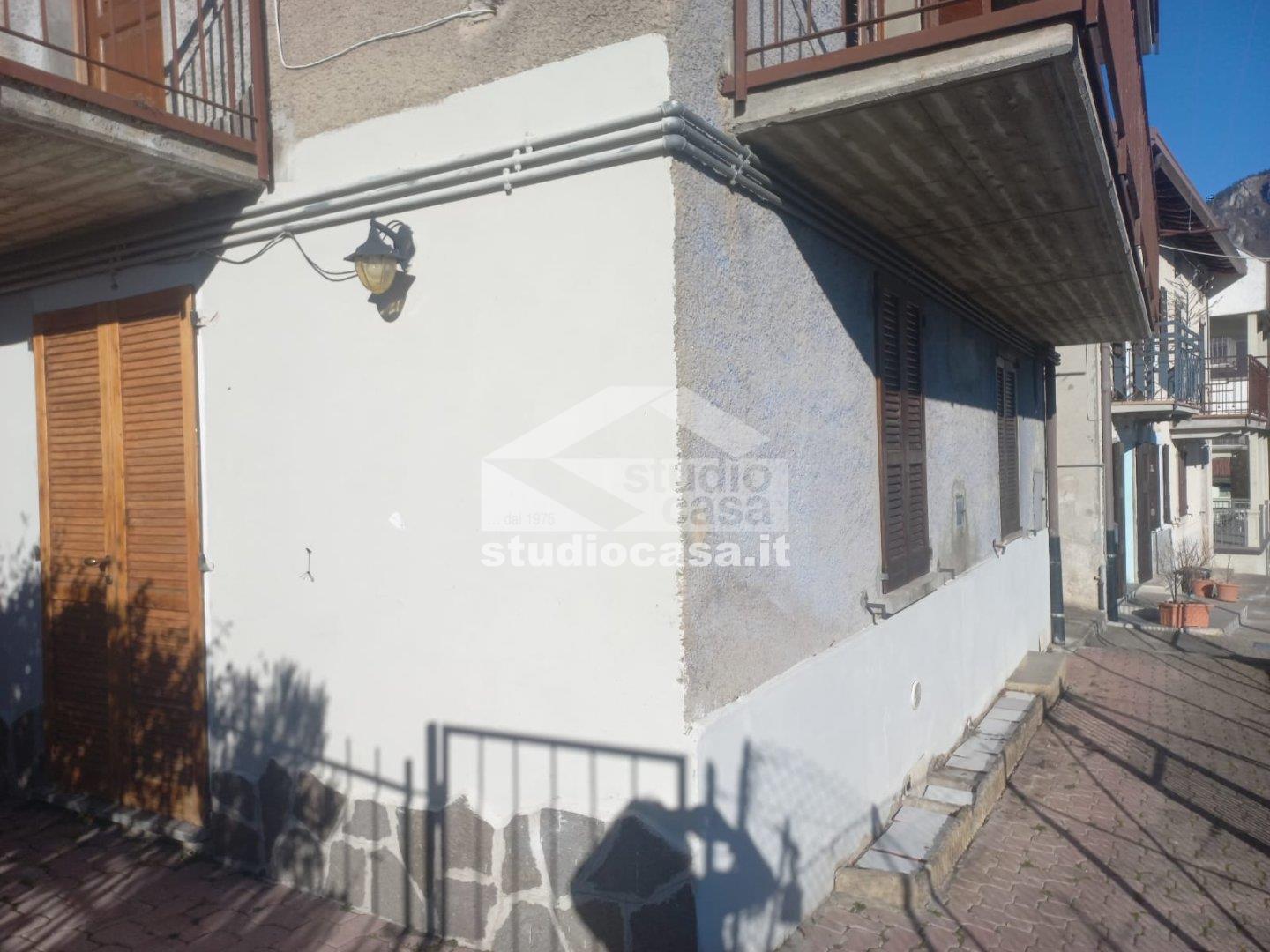 Appartamento in vendita a Algua