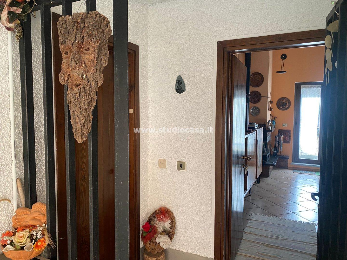 Appartamento in vendita a Oltre il Colle