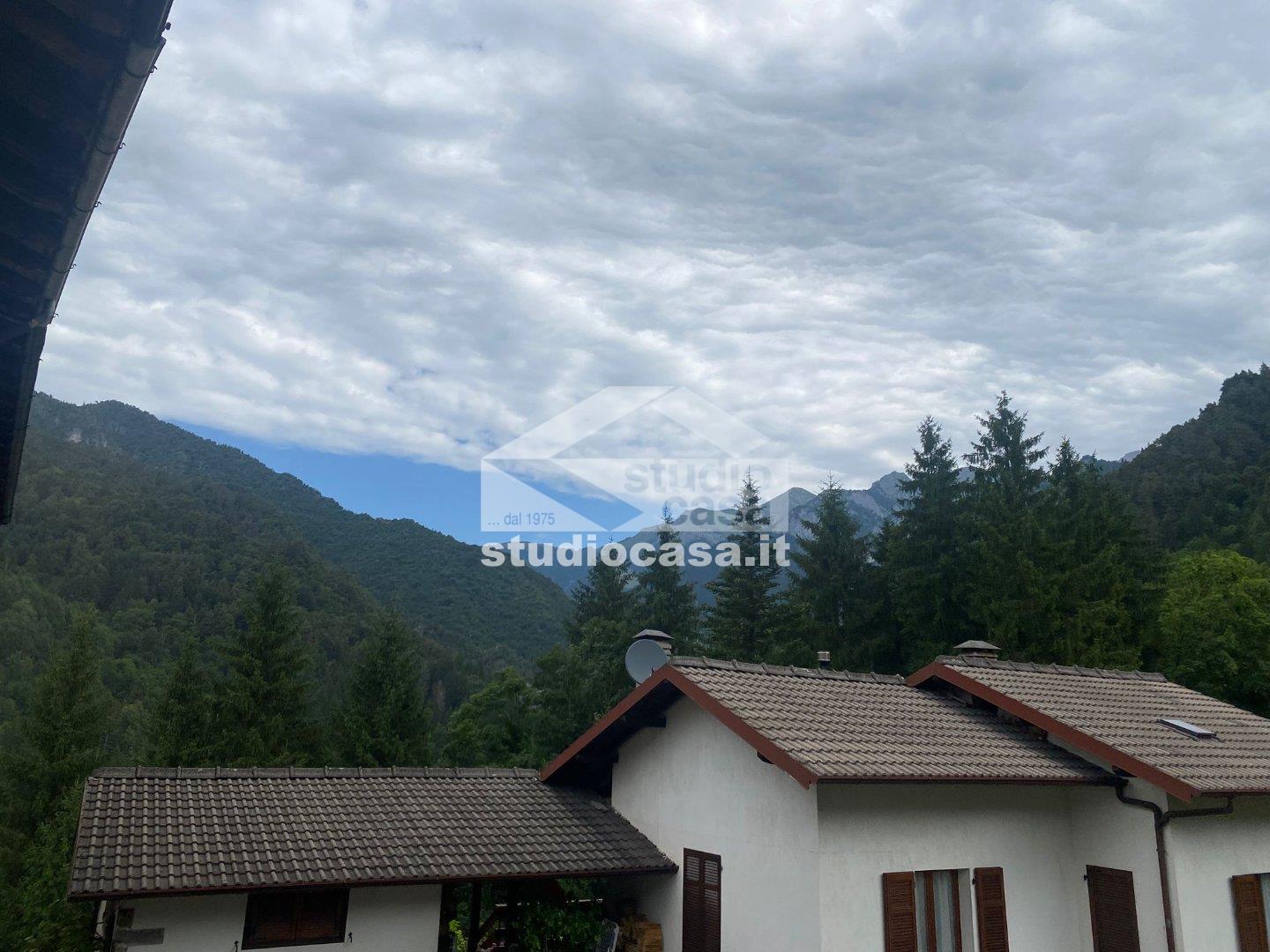 Terratetto in vendita a Piazzolo