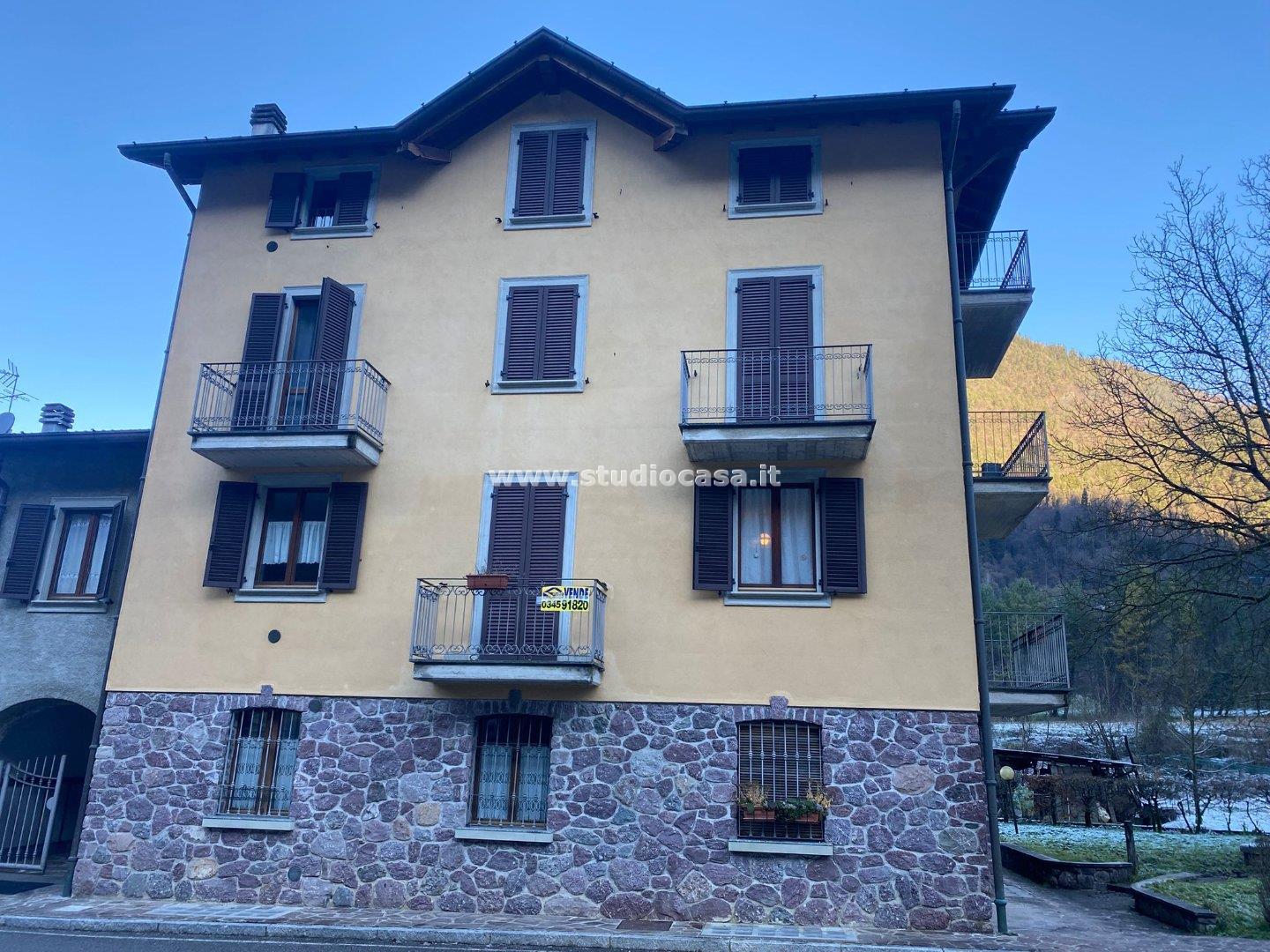 Appartamento in vendita a Lenna