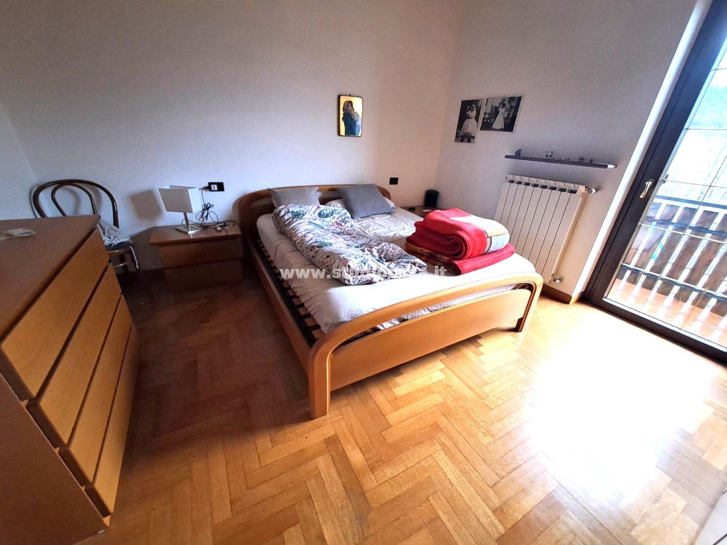 Villa Unifamiliare in vendita a Oltre il Colle