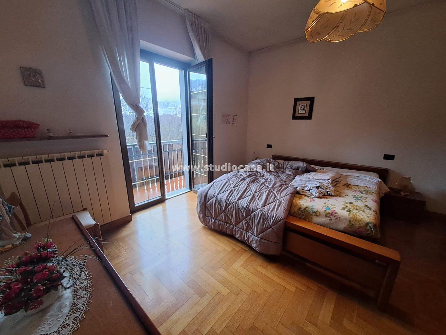 Villa Unifamiliare in vendita a Oltre il Colle