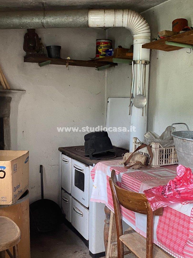 Casa Rustica in vendita a San Giovanni Bianco
