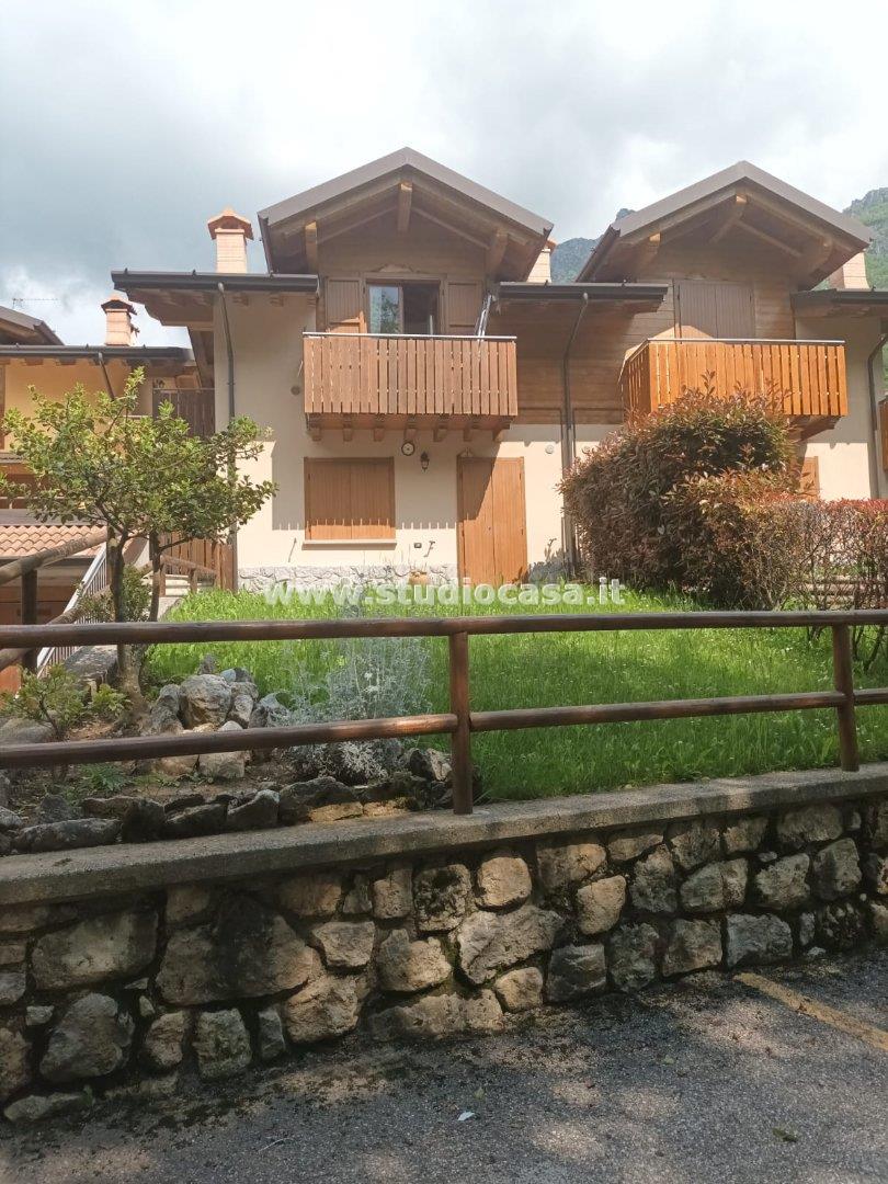 Appartamento in vendita a Serina