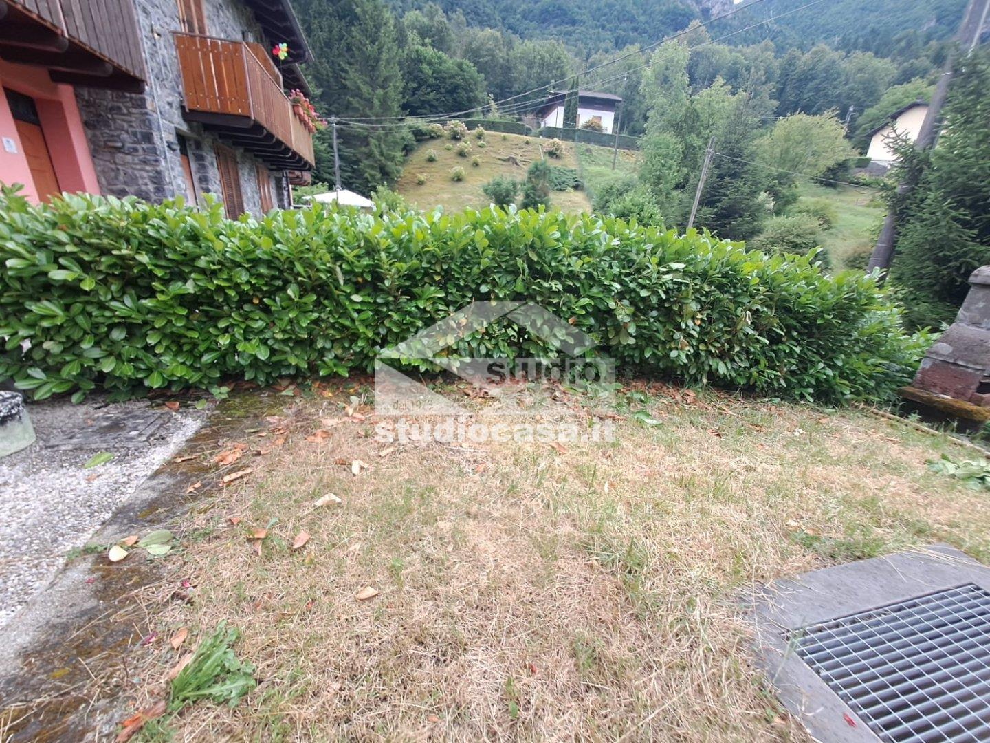 Appartamento in vendita a Lenna