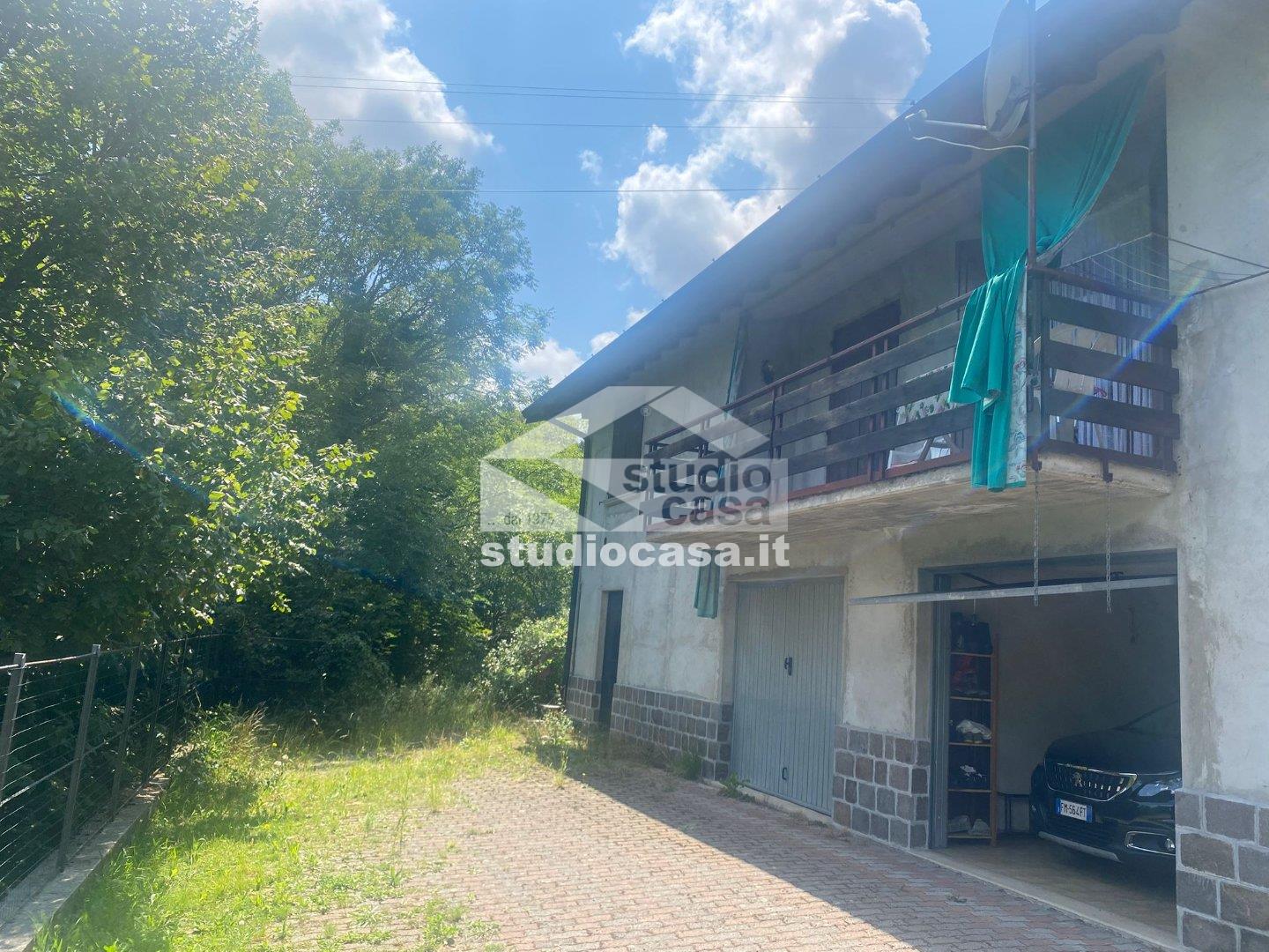 Villa Bifamiliare in vendita a Brumano