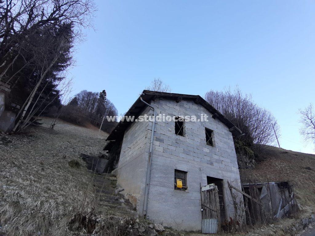 Casa Rustica in vendita a Valtorta