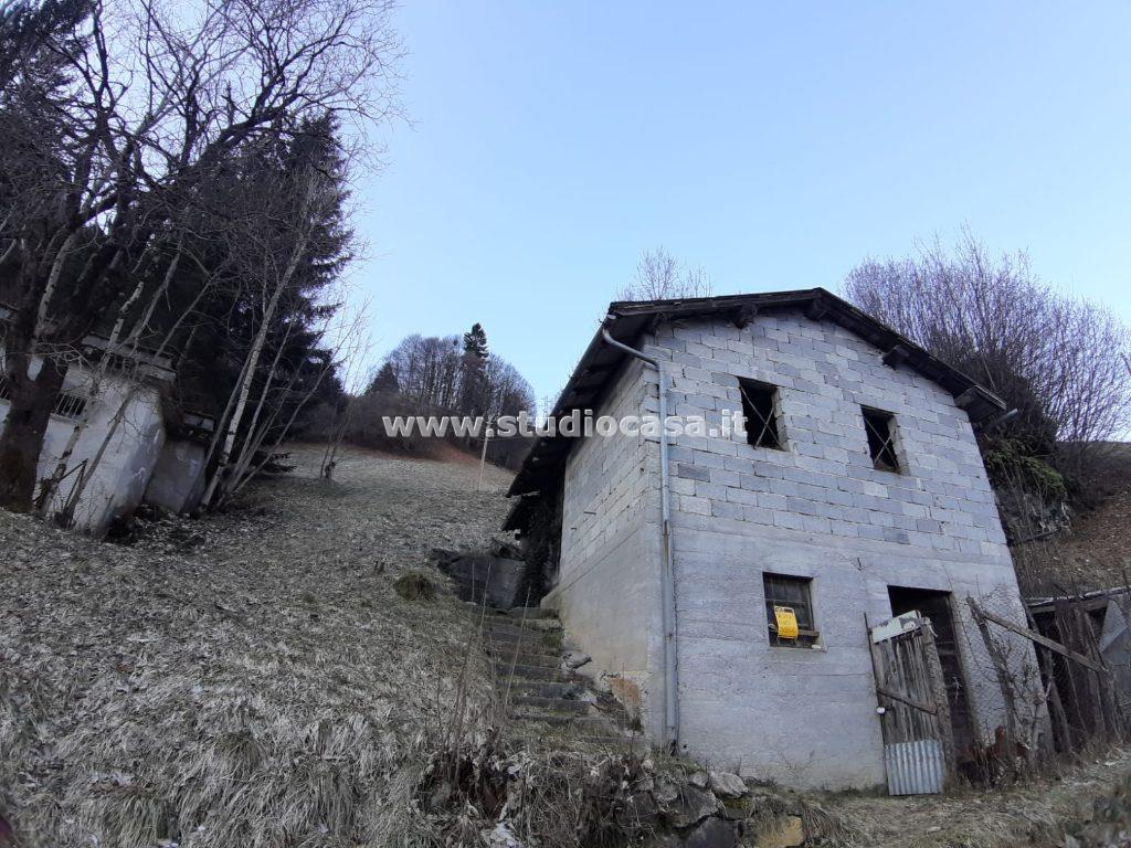 Casa Rustica in vendita a Valtorta