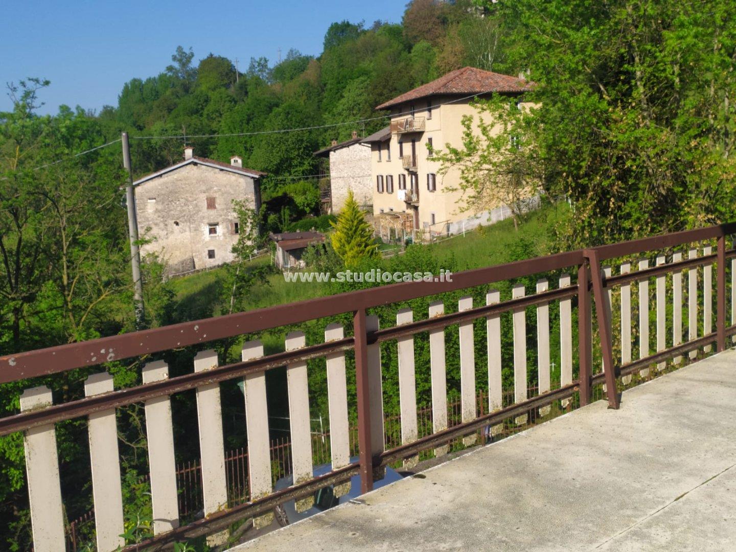 Appartamento in vendita a Zogno